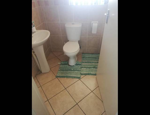 2 BEDROOM APARTMENT FOR SALE IN COUNTRY VIEW